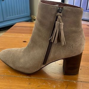 EUC! Born Taupe Suede Boots